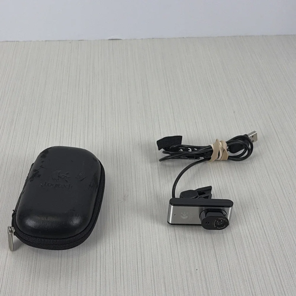 Logitech V-UAR38 QuickCam USB Webcam